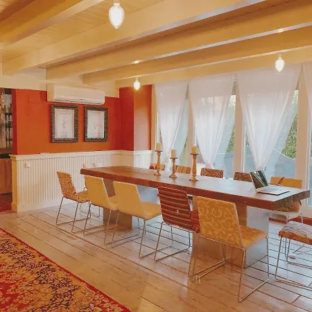 ゲストハウス Mom La Punta バレンシア