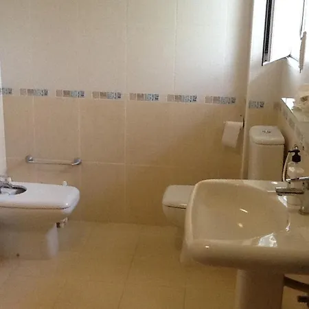 Adosado En Chulilla * Valencia
