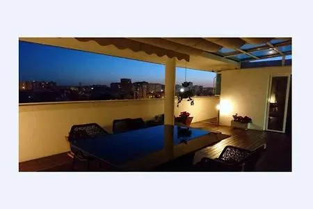 Luxury Penthouse Near Beach/seaview Lägenhet *