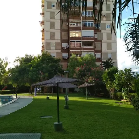 Playa Pobla De Farnals Apartman *
