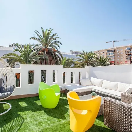 Сasa de vacaciones Fantastic House With Pool On The Beach Rt Valencia