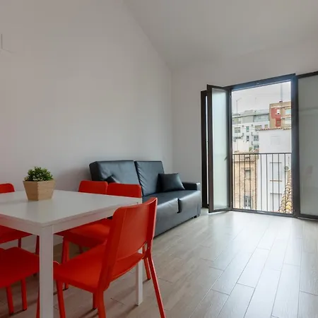 Lonja De La Seda, Apartamento Valência