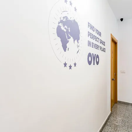 Oyo Style Puerto Walencja