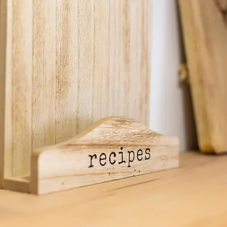 Anelsa Apmts Descubre Y Su Playa