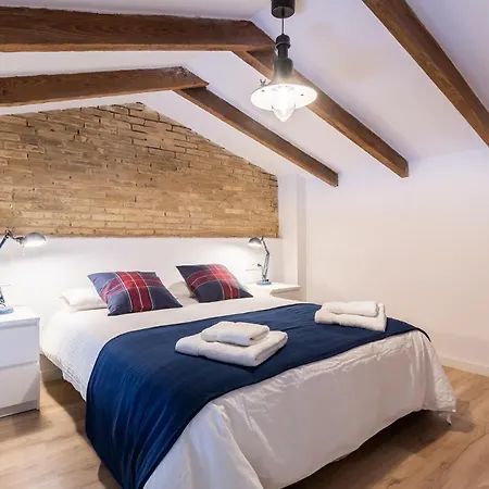 Anelsa Apmts Descubre Y Su Playa Walencja