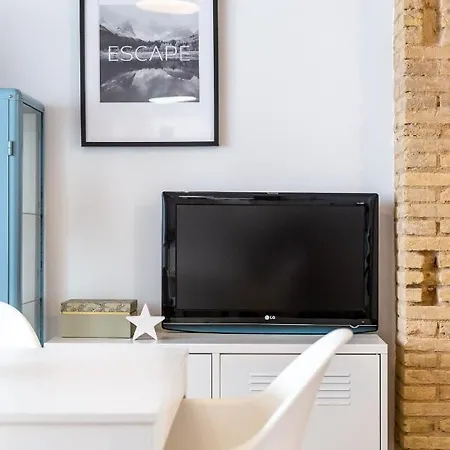 Apartament Anelsa Apmts Descubre Y Su Playa Walencja