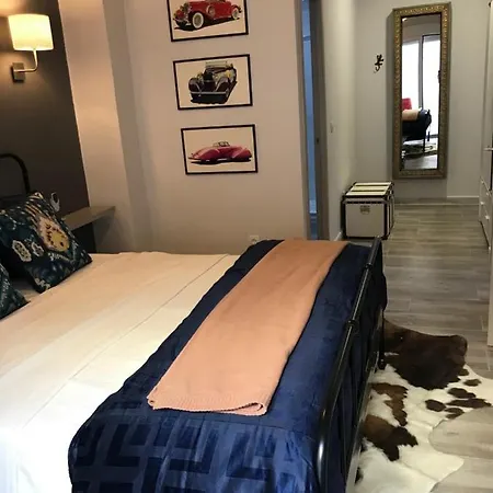 Appartement Newly Renovated - Spacious, Private Entrance, Terrace *