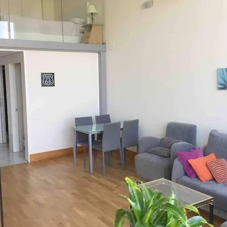 Loft Duplex Con Parking Gratuito Apartman