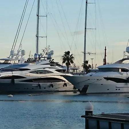 Luxury Port Aparment *