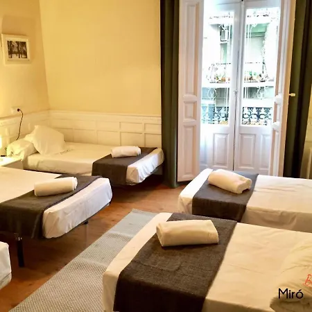 The Art Boutique Colon Apartman *