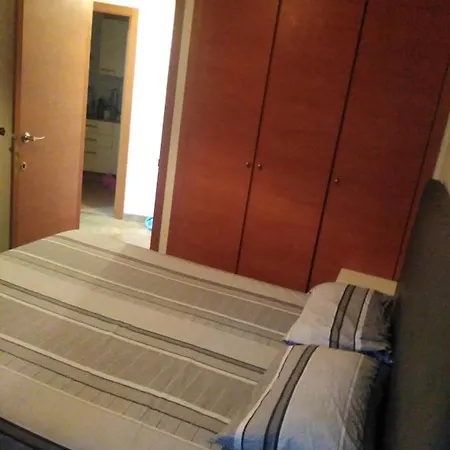 Una Disponible En Piso Compartido Valencia