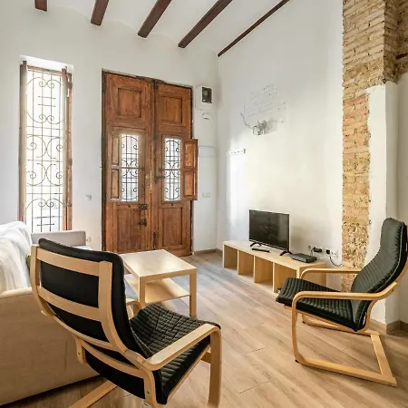 Vakantiehuis Captivating In Near Seabeach