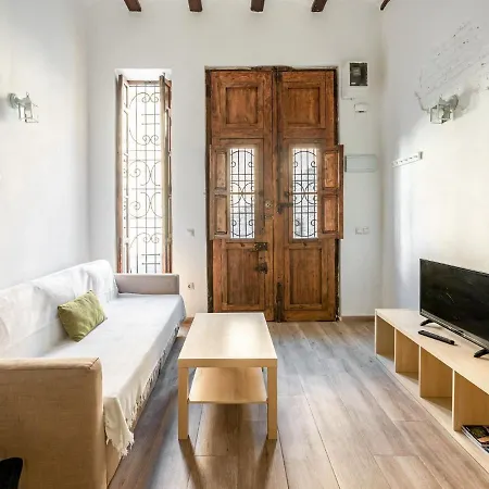 Captivating In Near Seabeach * Valencia