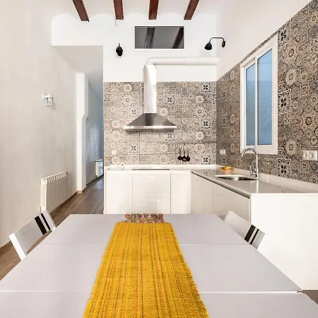 Vakantiehuis Captivating In Near Seabeach *