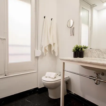 Flatsforyou San Vicente Apartment
