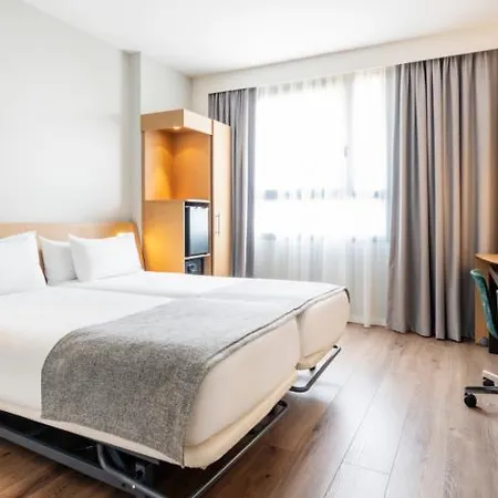 Ilunion 4 Hotel Valencia