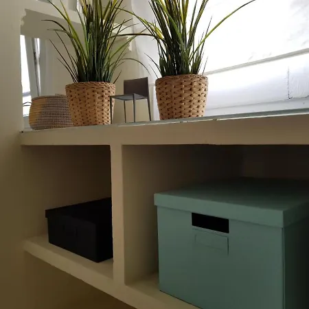 Appartement Lovely Two Bedroom Wifi In Centre *