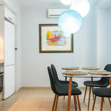Appartamento Downtown Host *