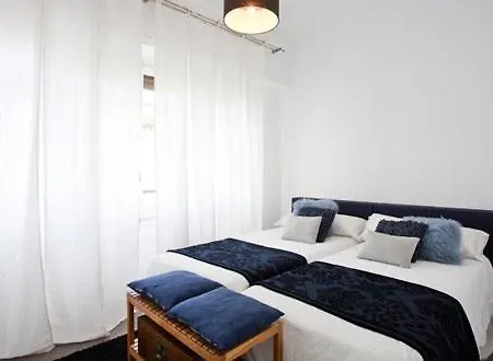 Ayuntamiento Appartement