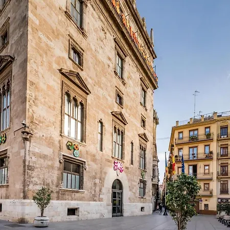 Travel Habitat Plaza De La Virgen Βαλένθια