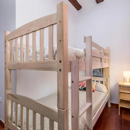 Travel Habitat Plaza De La Virgen * Βαλένθια