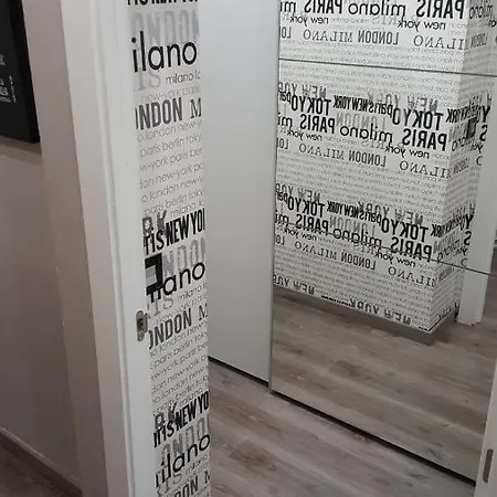 Moderno En El Parque De Cabecera Apartment *