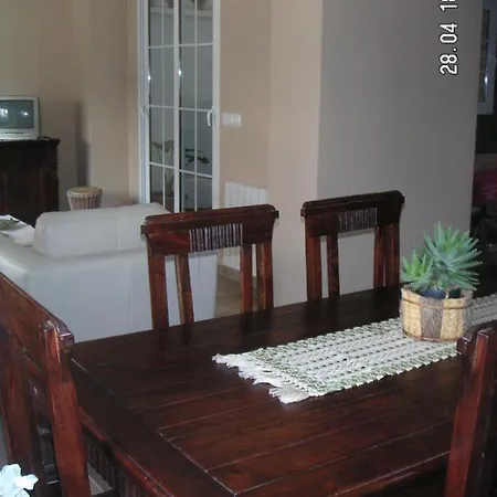 בית הארחה Individual Tranquila En Valencia, Con Amplia Terraza Para Mascota ולנסיה