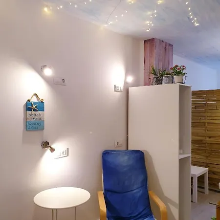 La Casa Del Colibri Youth (adults Only) * Valencie