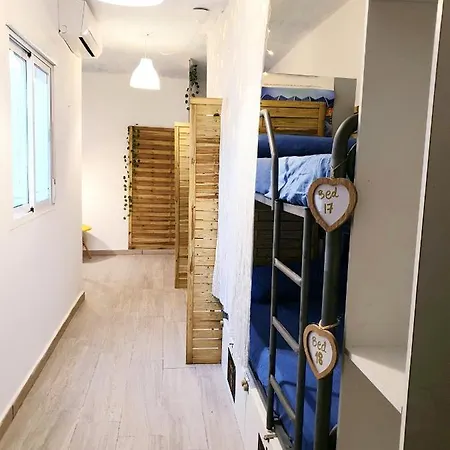 호스텔 La Casa Del Colibri Youth (adults Only) *