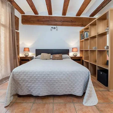 Travel Habitat Plaza Del Pilar. *