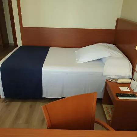 Отель Rh Sorolla Centro 3*