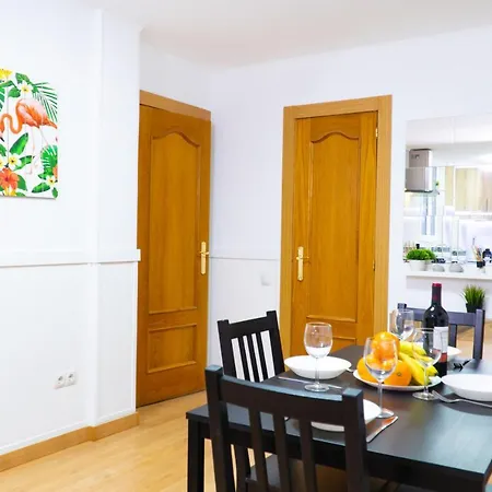 On-line Luxury Apart Platanos, Free Wi-fi
