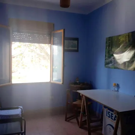 With One Bedroom In 8 Km From The Beach Apartamento Valencia
