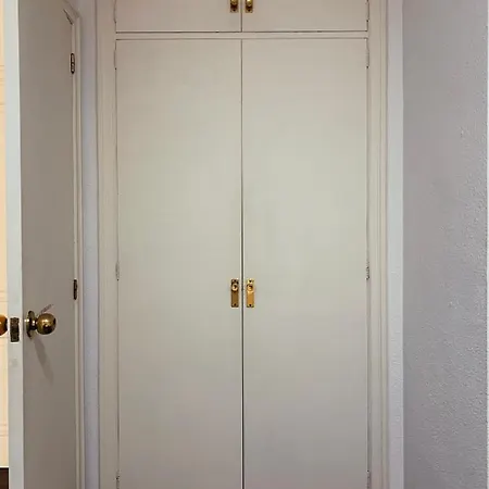 Ayuntamiento Silence