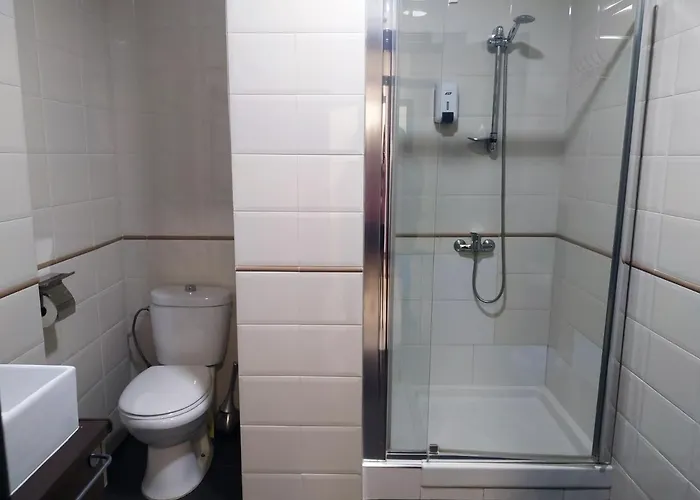 Flats Friends Plaza De La Reina 4* Valence