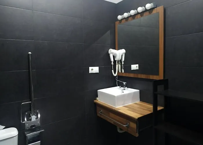 Flats Friends Plaza De La Reina 4* فالنسيا