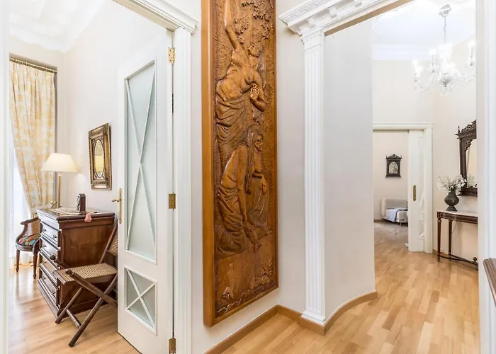 My Loft 4 Gran Via فالنسيا