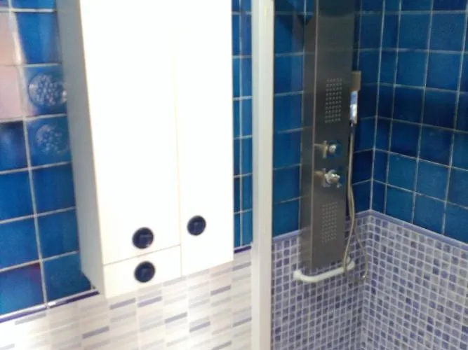 Διαμέρισμα Malvarosa Family *