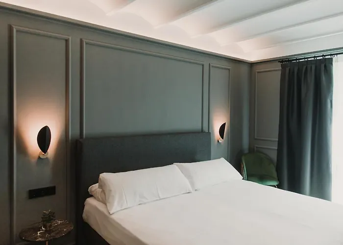 Reina 107 Boutique Gasthuis