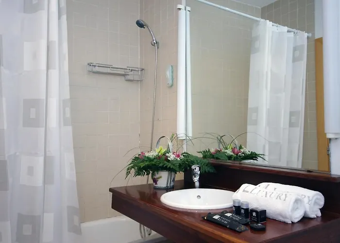 维瓦尔市政大楼顶层公寓 公寓