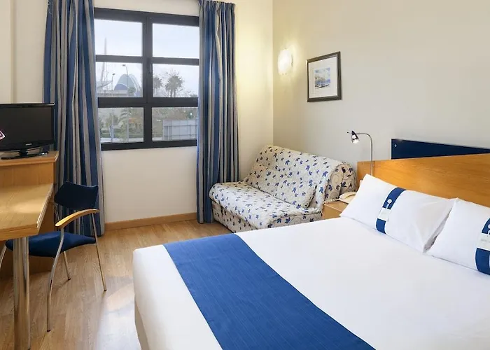 Express Ciudad De Ciencias By Ihg Hotel Valence