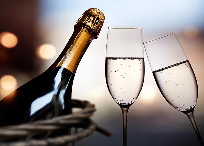 Suits You: Adults-only Centro Historico With Auto Check-in 2*