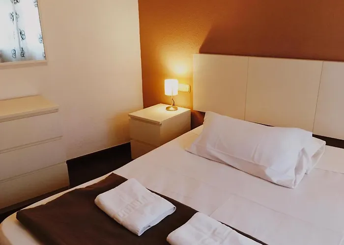 Ayuntamiento Silence شقة *