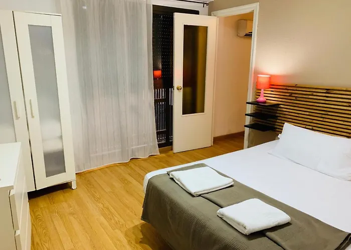 Ayuntamiento Silence شقة *