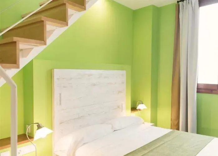 애드 혹 카르멘 2* 발렌시아