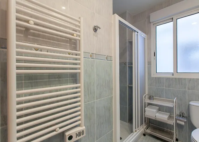 Near The Marina, Βαλένθια