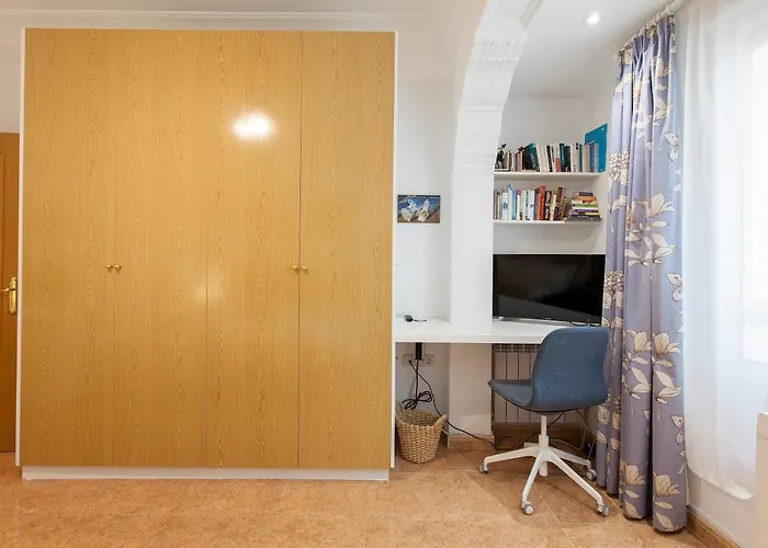 Near The Marina, * Βαλένθια