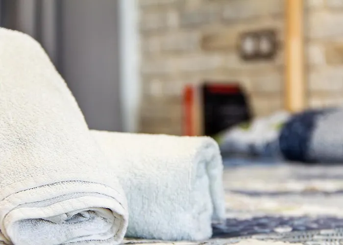 Chic Y Renovado Loft En La Playa 아파트 *