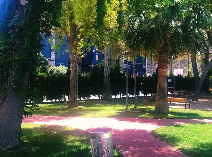 Διαμέρισμα The White Apartment: Luxury, And Design