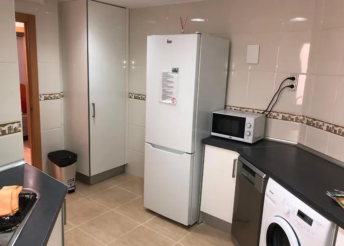 Calle Mora De Rubielos With Free Private Underground Parking 아파트